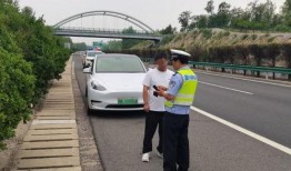 郑州交警最新爆料,揭秘交通违法背后的惊人真相