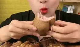 网红小姐姐吃八月瓜是真的吗,揭秘网红小姐姐吃八月瓜的真实性