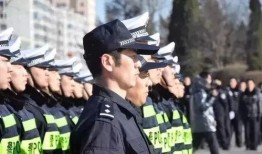 警察爆料小孩视频真实吗,小孩视频真实性揭秘